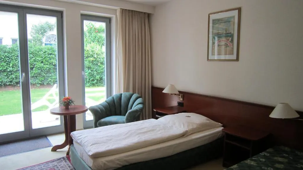 Hotel Bergedorfer Hoehe Hamburg 3*,